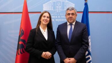 Albanian-Prime-Minister-Welcomes-UNWTO-Leadership-TRAVELINDEX-700x453.jpg