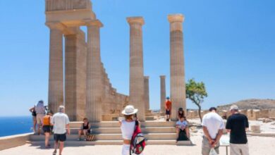 EBRD-and-UNWTO-Support-Tourism-Recovery-in-Greece-TRAVELINDEX-SEEUROPE-700x422.jpg
